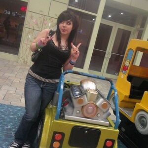 Meet your Posher, Madison